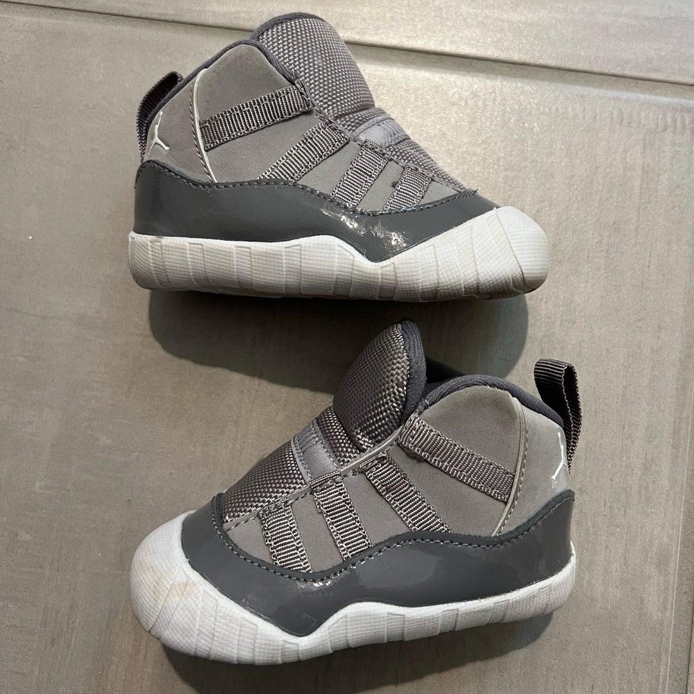 Nike Air Jordan XI crib TD Toddler sz 4c cool greys toddler